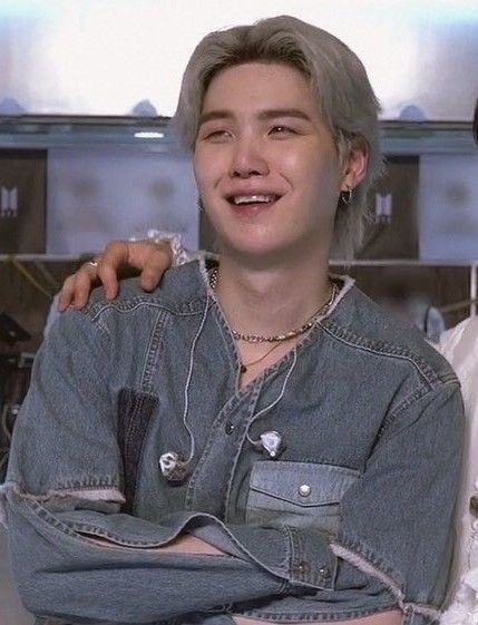 Suga Type Of Boyfriend, Suga Boyfriend Material Aesthetic, Min Yoongi Boyfriend Material, Boyfriend Material Suga, Suga Boyfriend Material, Yoongi Boyfriend Material, Suga Boyfriend, Boyfriend Material Aesthetic, Yoongi Boyfriend