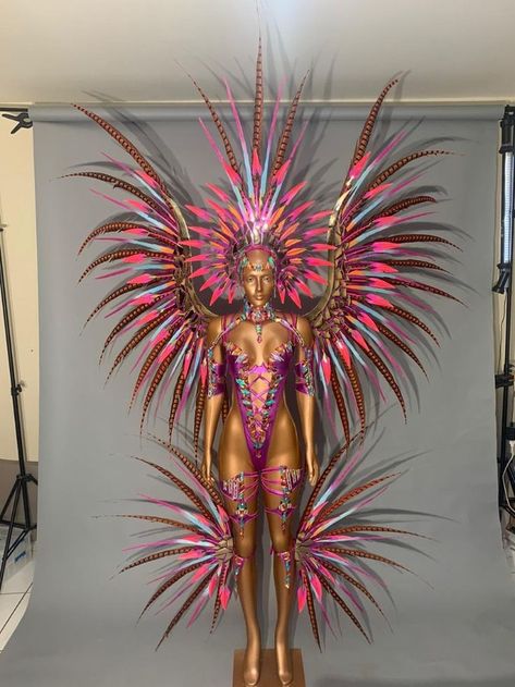 Saga Carnival Costumes for Bahamas Carnival 2022. Carnival Outfit Carribean, Caribbean Carnival Costumes, Jungle Animal Art, Miami Carnival, Burlesque Outfit, Carnival Fashion, Carnaval Costume, Fantasy Fest, Samba Costume