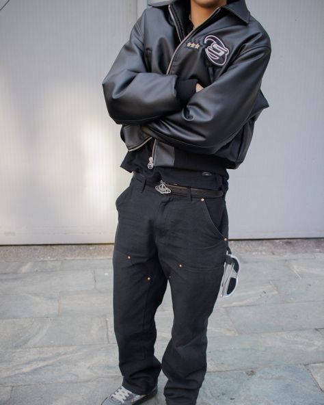 Alyx Belt Outfit, Vivienne Westwood Belt Outfit, Jordan 5 Off White Outfit Men, Alyx Chain, Jordan 5 Off White, White Vivienne Westwood, Leather Jacket Streetwear, Vivienne Westwood Belt, Black Leather Jacket Men