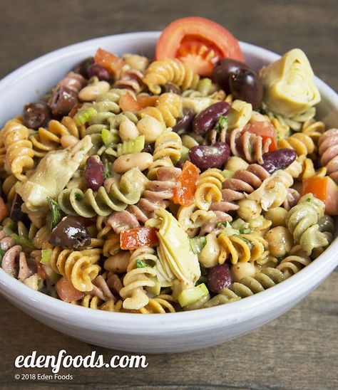 Pasta Veggie Salad, Bean Pasta Salad, Mayo Pasta Salad Recipes, Artichoke Pasta Salad, Kidney Bean Salad, Recipes With Kidney Beans, Healthy Pasta Salad Recipes, Bowtie Pasta Salad, Cold Pasta Salad Recipes