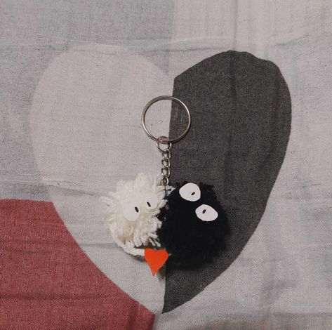 Couples Keychains, So Adorable, My Boyfriend, Made It, Pins Crochet Projects For Boyfriend, Projects For Boyfriend, Leather Keychain Diy, Keychain For Boyfriend, Keychains Diy, Couples Keychain, Diy Couple, Sweet Couples, Emo Boyfriend