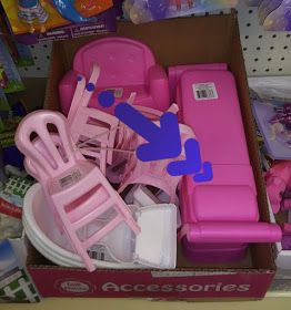 Barbie Set Up In Room, Dollar Tree Barbie Furniture, Diy Barbie House Cardboard, Tree Doll House, Coffin Diy, Diy Barbie Furniture Easy, Barbie Storage, Barbie Organization, Barbie Christmas Tree