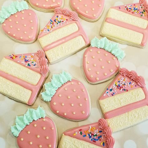 Kimberly // aka Kookie 💚⊖ on Instagram: “I've been on a strawberry kick, lately! So I made these cute plump strawberries and birthday cake slices.  I'll have these at the Goderich…”