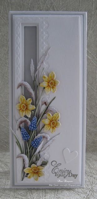 Daffodil Cards Handmade, Carnation Crafts Cards, Pansy Cards, Daffodil Cards, Homemade Card Ideas, 80th Birthday Cards, Cards With Flowers, Clean And Simple Cards, Carnation Crafts