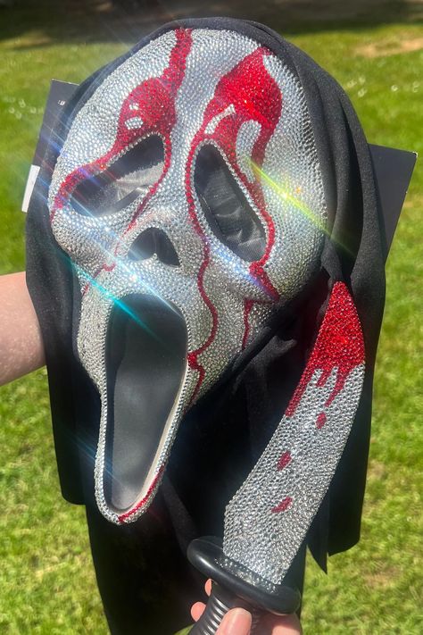 Bedazzled Scream Ghostface Mask With Knife - Etsy Ghostface Bedazzled Mask, Sparkly Ghostface Mask, Bejeweled Ghostface Mask, Bling Scream Mask, Ghost Face Bedazzled, Glitter Ghostface Mask, Scream Mask Bedazzled, Bling Ghostface Mask, Ghostface Mask With Gems