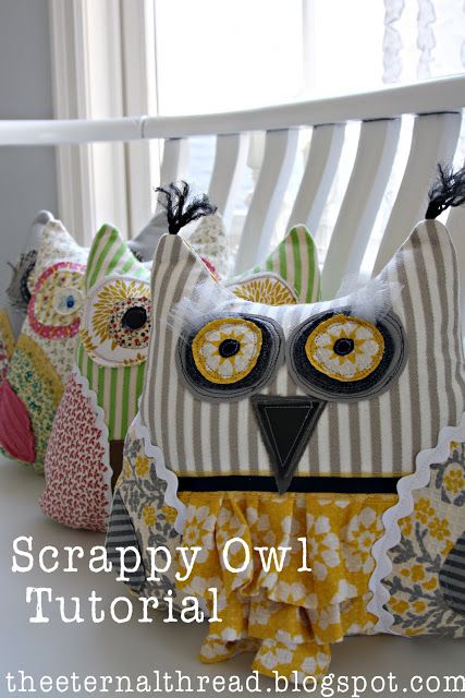 Owl Tutorial, Owl Pillow, Owl Crafts, Costura Diy, Owl Patterns, Sewing Pillows, Couture Sewing, Softies, Quilt Sewing