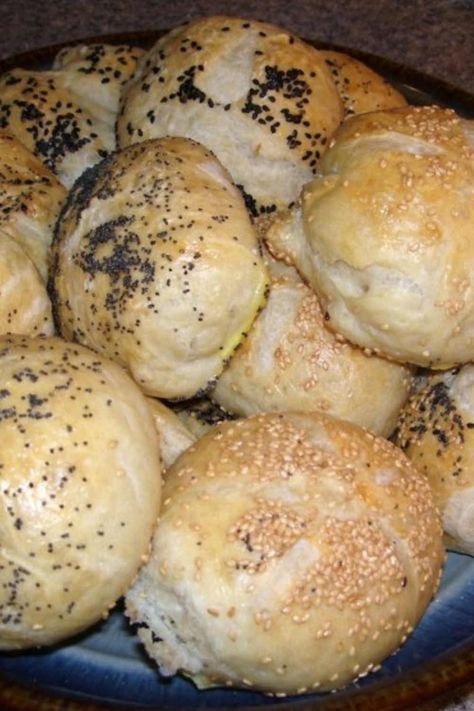 Heavenly Hard Rolls Hard Rolls Homemade, German Dishes, Hard Rolls, Italian Bread, Quick Breads, Bread Flour, Bread Rolls, Rolls Recipe, Quick Bread