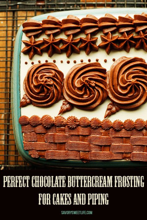 Chocolate Buttercream Frosting Easy, Frosting Ideas, Chocolate Buttercream Icing, Buttercream Frosting Cake, Fluffy Frosting, Creme Dessert, Chocolate Buttercream Frosting, Buttercream Frosting Recipe, Think Food