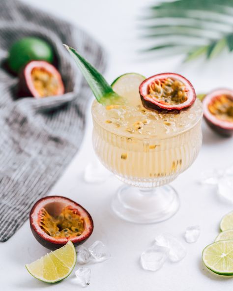 Passion Fruit Cocktail Recipes, Fruit Cocktail Recipes, Passion Fruit Cocktail, Just Ingredients, Unique Cocktail Recipes, Mezcal Cocktails, Creative Cocktails, Drink Recipes Nonalcoholic, Fruit Cocktail