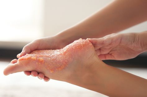 Feet Scrub, Foot Scrub Recipe, Peppermint Foot Scrub, Scrub Recipe Diy, Foot Scrub, Scrub Recipe, How To Get Thick, Natural Body Care, Callus Removal