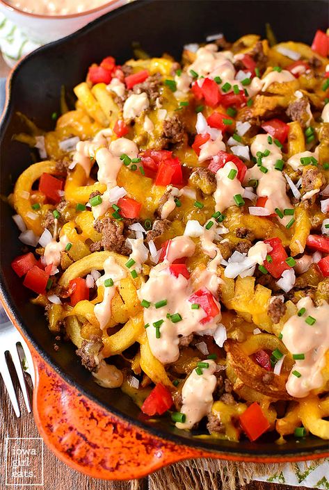 Gluten Free Ground Beef Recipes, Special Sauce Recipe, Cheeseburger Fries, Fried Potato Chips, Homemade French Fries, One Pot Dinners, Iowa Girl Eats, Special Sauce, Cheese Burger