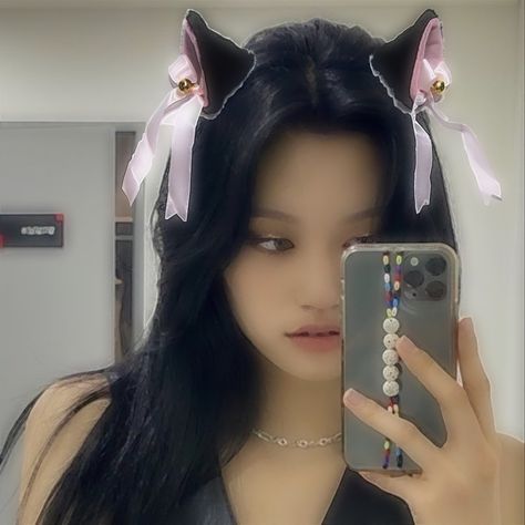 Kim Doyeon, Cute Icon, Icons Kpop, Cat Girl, Kpop Aesthetic, Y2k 2000s, Mochi, Cute Icons, Cat Ears