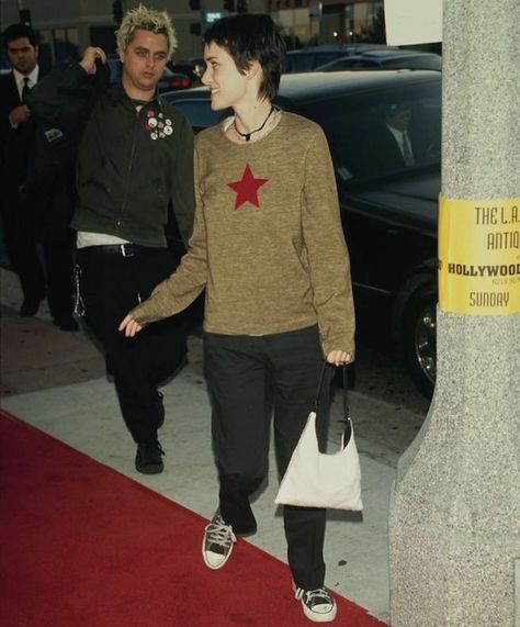 Winona Ryder Style, Winona Ryder 90s, 90s Street Style, Winona Forever, Brittany Murphy, Masc Outfits, Joe Armstrong, Style Rules, Billie Joe Armstrong