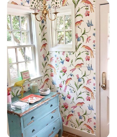 Gracie Studio Wallpaper, Chanton Botanical Wallpaper, Grandmillenial Kitchen Wallpaper, Pink Cottage Wallpaper, Pink Cottage Core Wallpaper, Granny Chic, Cottage Core, Antique Dresser, Cottage Style