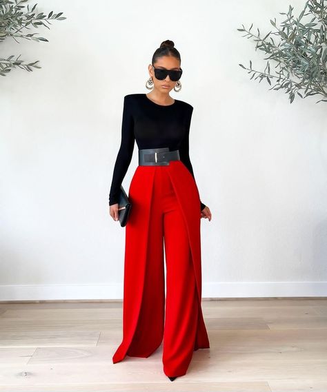 High Waist Wide Leg Trousers, Just My Type, Trousers Women Wide Leg, Fashionable Work Outfit, 2piece Outfits, High Waisted Wide Leg Pants, My Type, Woman Suit Fashion, Classy Dress Outfits