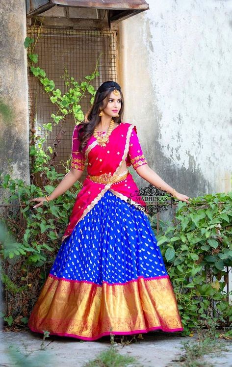 Kanchi Lehenga, Pattu Half Saree Designs, Pixel Makeup, Pujitha Ponnada, Pattu Half Saree, Pink Half Sarees, भारतीय दुल्हन संबंधी, Saree Function, Half Saree Function