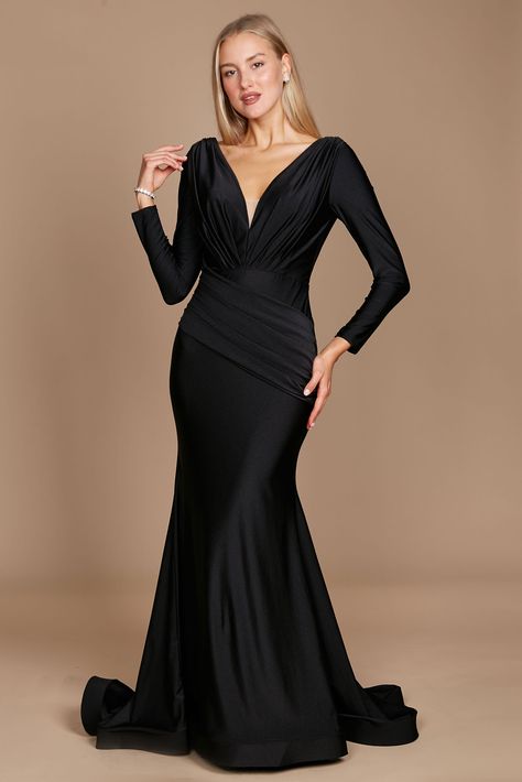 This stunning formal dress is perfect for any special occasion. The romantic details make this gown a timeless choice. A deep v-neckline both front and back and added pleat detail elevates this dress for a slimmer look. Back ruching adds the extra touch to hug every curve. Front pleated sash completes this look for a touch of elegance. Offered in various colors for any occasion, you may even get 2! Fabric: Premium Stretch Jersey Zipper BackLength : Full LengthSleeve Style : Long SleeveColors : N Dress Guide, Dresses Royal, Classy Dress Outfits, Black Evening Dresses, High Quality Dress, Black Tie Event, International Fashion, Look Plus, Formal Dress