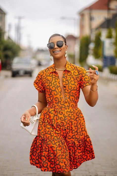 Unique Dresses Short, To Start A Conversation, Fashion Traditional, Ankara Gowns, Women Short Dress, Dress With Buttons, Short Gowns, Enhance Your Beauty, African Fashion Women Clothing