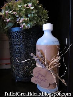 Unique Homemade Gifts, Gifts On A Budget, Diy Scent, Lamp Oil, Aromatherapy Jewelry, Aromatherapy Gifts, Aromatherapy Oils, Small Budget, Great Ideas