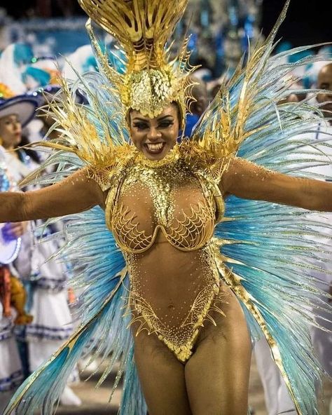 Rio Carnival Costumes, Brazilian Carnival Costumes, Carnaval Outfit, Carnival Dancers, Zulu Women, Carnival Fashion, Carnival Girl, Dance Photography Poses, Caribbean Carnival