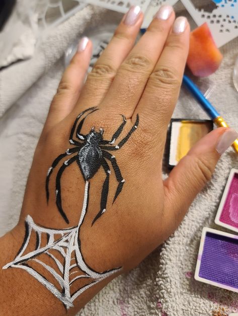 spider and web face paint on hand Face Paint On Hand, Web Face Paint, Spider Face Paint, Boy Face Paint, Spider Face Painting, Web Face, Spider Face, Boy Face, Hand Paint