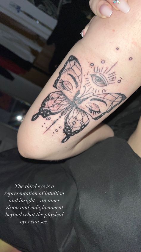 Spiritual Butterfly Tattoo, Eye Butterfly Tattoo, Butterfly With Eyes Tattoo, Butterfly With Eyes, Spiritual Butterfly, Eye Butterfly, Eyes Tattoo, Spiritual Women, Eye Tattoo