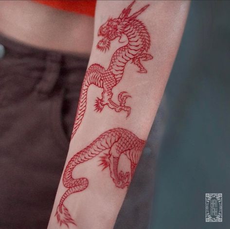 Red Dragon Tattoo Wrapped Around Arm, Wrapping Dragon Tattoo, Red Dragon Tattoo Arm, Wrap Around Dragon Tattoo, Dragon Wrapped Around Arm Tattoo, Dragon Tattoo Wrapped Around Arm, Dragon Tattoo Forearm, Dragon Tattoo Stencil, Dragon Tattoo Arm