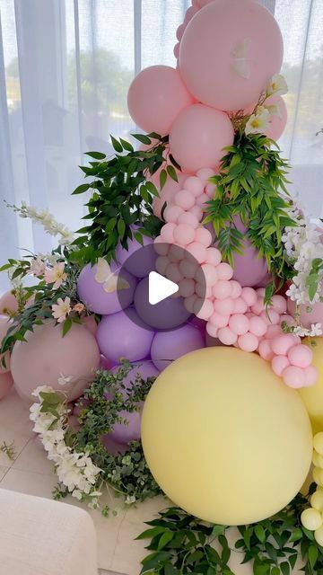 Orlando Picnic Event Decor & Balloons on Instagram: "All the beautiful details 🪻  🦋 How many butterflies can you count?   🌸  🌼  🦋  🪻  🌷  •••••••••••••••••••••••••••••••••• Orlando balloon decor • balloon hoop inspo • Spring theme • birthday balloons • spring is in the air • tuftex • Kalisan • balloon art • organic balloon garland • orlando event decor • party ideas • butterfly theme • party decorations   ••••••••••••••••••••••••••••••••••••• #orlandoballoons #balloonhoop #balloonhoops #ballooninspo #springisintheair #springtheme #butterflies #butterflytheme #partyideas" Picnic Balloons, Balloon Hoop, Picnic Event, Decor Balloons, Spring Is In The Air, Butterfly Theme, Spring Theme, Balloon Decor, Balloon Art