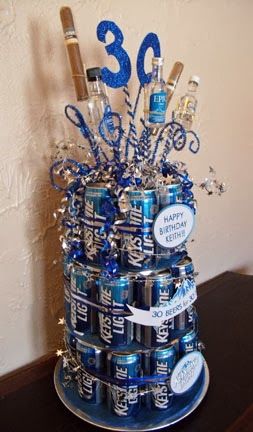 Beer cake 30 beers for 30 years! Christmas Gift Baskets For Men, Diy Beer Cake, Beer Can Cakes, Christmas Gift Baskets Diy, Cake In A Can, Cake Diy, Birthday Gifts For Brother, Baskets For Men, Gift Baskets For Men