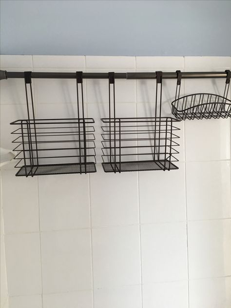 Horizontal DIY tension shower caddy Small Stand Up Shower Organization, Small Shower Storage Solutions, Diy Shower Organization Ideas, Standing Shower Storage, Glass Shower Organization Ideas, Small Shower Ideas Organizing, Diy Shower Caddy Ideas, Walk In Shower Storage Ideas, Shower Caddy Ideas Hacks