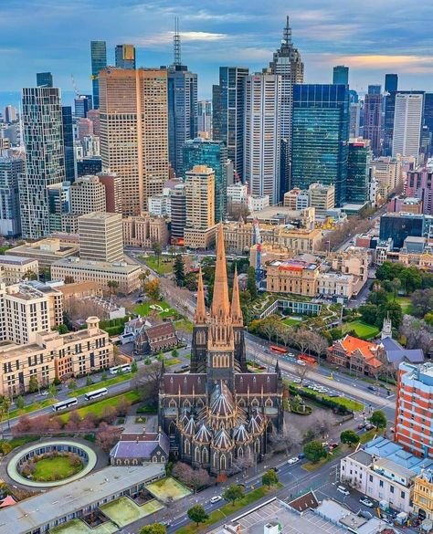 #Melbourne #Australia Melbourne Australia City, Melbourne Trip, Canberra Australia, University Of Melbourne, Australia Melbourne, Urban Aesthetic, Exotic Places, Melbourne Victoria, Beautiful Places Nature