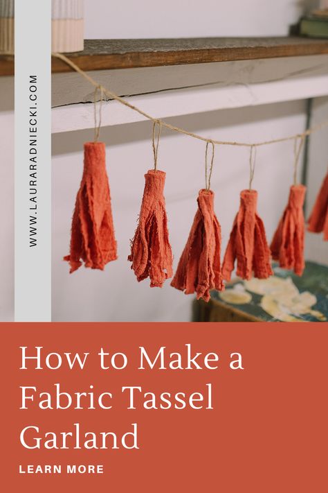 Learn how to make a fabric tassel garland using tassels made with fabric shop towels from the Dollar Tree in this simple tutorial. Diy Fabric Garland, Chic Home Design, Handmade Yarn, Fabric Garland, Diy Gnomes, Tassel Garland, Craft Tutorial, Handmade Christmas Gifts, Homemade Crafts