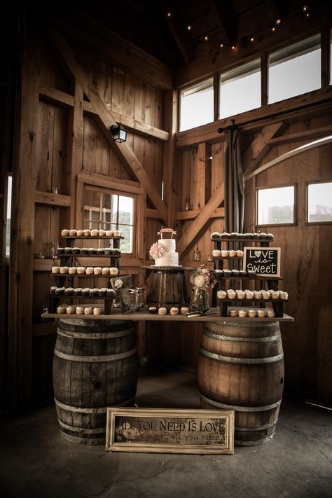 what a creative display for all of those yummy cupcakes!  Photography: Trinity Wheeler Photography - www.trinitywheelerphotography.com  Read More: http://www.stylemepretty.com/california-weddings/2014/03/29/rustic-romance-at-hammersky-vineyards/ Rustic Romance, Wine Barrels, Rustic Fall Wedding, Country Theme, Wedding Cake Rustic, Rustic Barn Wedding, Rustic Country Wedding, Western Wedding, Wedding Cupcakes