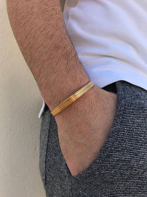 Men Gold Bangle Design, Mens Bracelet Gold Jewelry Style, Men Bracelet Gold For Him, Men’s Bracelet, Bracelet Men Gold, Mens Bracelet Gold Jewelry, Man Gold Bracelet Design, Gents Bracelet, Bangle For Men