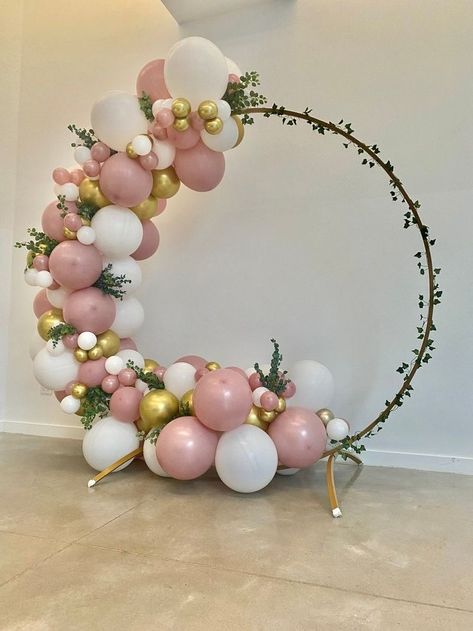 Diy Balloon Arch, Bride Diy, Bridal Shower Balloons, Simple Birthday Decorations, Diy Balloon, Birthday Party Theme Decorations, Blushing Bride, Birthday Balloon Decorations, Blush Bride