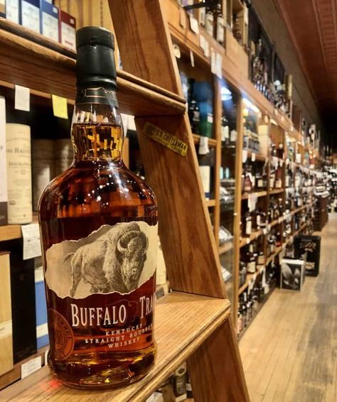 Buffalo Trace Distillery, Hawaii Drinks, Buffalo Trace Bourbon, Whiskey Business, Bison Meat, Whiskey Recipes, Whisky Drinks, Buffalo Trace, Good Whiskey