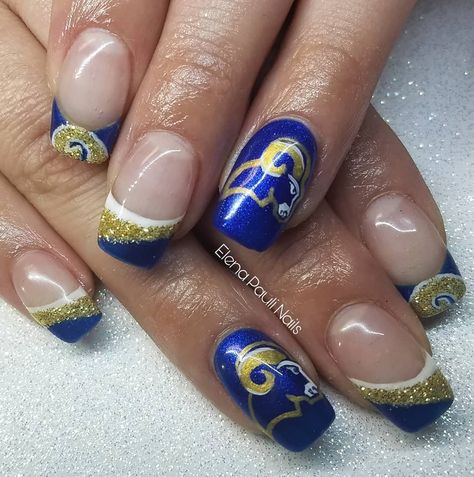 Patriots or Rams? Rams Nails, Sports Nail Art, Nfl Nails, Sports Nails, Super Bowl Sunday, La Rams, Nail Stuff, Bling Nails, Valentines Nails