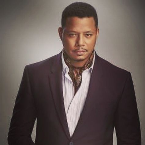 #Lucious knows how to rock an ascot. Do you? #EMPIRE #LuciousLyon #mensfashion #menclothing #mensstyle #ascot #fox #wrstyle… Ascots Men, Tie An Ascot, Lucious Lyon, Men Streetwear Outfits, Man Gear, Terrence Howard, Mens Neckwear, Ky Derby, Ascot Ties