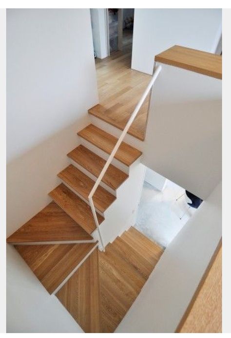 Stairs In Small Spaces, تحت الدرج, درج السلم, Normal House, Diy Staircase, Stairs Makeover, Building Stairs, Escalier Design, Staircase Remodel