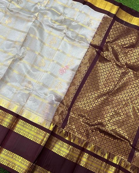 🌸Pure Handloom Gadwal Designed Kuppadam Pattu Sarees With Checks & Motiffs Contrast Temple Weaving Kuttu Gap Borders and Rich Pallu With Contrast Blouse 🌸 *Price : 6500+$* Kuppadam Pattu Sarees, Contrast Blouse, Blouse Price, Pattu Sarees, Silk Sarees, Borders, Checks, Temple, Gap