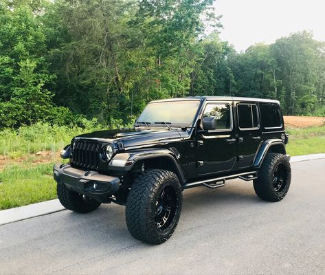 Blacked Out Jeep Wrangler Lifted, Black Lifted Jeep Wrangler, Black Keep Wrangler, Black Jeep Wrangler Aesthetic, Jeep 392, Jeep Wrangler Upgrades, Jeep Interior, Black Jeep Wrangler, Jeep Wrangler Lifted