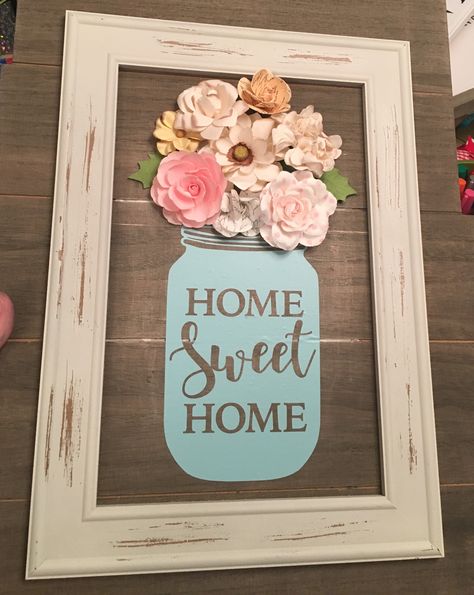 Mason jar wood sign with flowers.  Home sweet home.  #farmhousestyle #farmhousedecor #masonjarcrafts #homedecor #homesweethome Free Svg Cricut, Sign With Flowers, Mason Jar Sign, Diy Mason Jar, Flowers Home, Dollar Tree Diy Crafts, Wreaths Diy, Wood Flowers, Cricut Craft Room