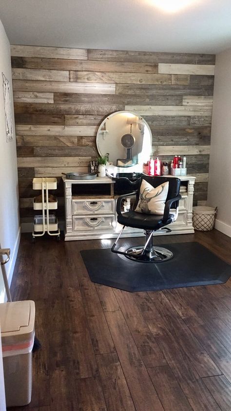 #rusticboardwall #diyshampoobowl #athomesalon #shabbychic #ikeacolortray Rustic Salon, Salon Suite Decor, Salon Interior Design Ideas, Hair Salon Interior Design, Nail Salon Interior Design, Beauty Salon Interior Design, Home Hair Salons, Nail Salon Interior, Home Beauty Salon