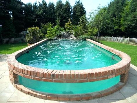 Oberirdischer Pool, Truck Garden, Terrasse Design, Diy Swimming Pool, Garden Swimming Pool, Alpine Plants, Above Ground Pool Decks, Pool Waterfall, Above Ground Swimming Pools