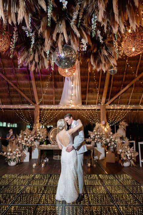 Palapa Wedding Reception, Palapa Wedding Decor, Guadalajara Wedding, Blue Venado Wedding Riviera Maya, Garza Blanca Cancun Wedding, Wedding Venues Dominican Republic, Pearl Beach Club Punta Cana Wedding, Destination Wedding Reception Decor, Grand Velas Riviera Nayarit Wedding