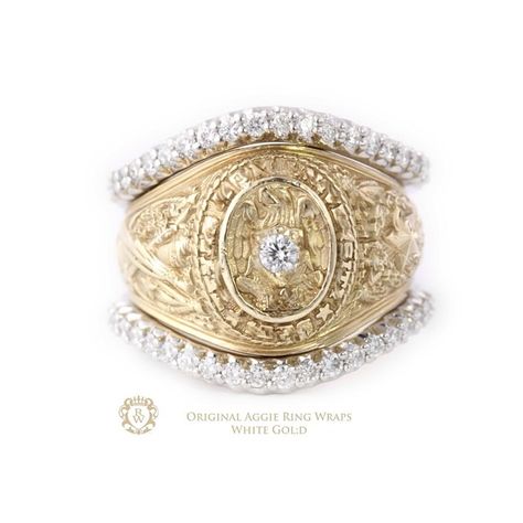 This is what the white gold Ring Wraps look like on a ring! PERFECT. Except mine doesn't have the center diamond... Aggie Ring Wrap, Aggie Ring Dunk, Aggie Ring Day, Aggie Ring, Ring Wraps, Gig Em Aggies, College Rings, Ring Day, Graduation Rings