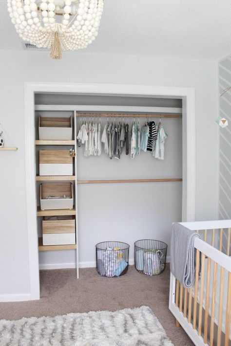 Custom closet in nursery Modern Gender Neutral Nursery, Baby Nursery Closet, Nursery Closet Organization, Baby Nursery Diy, Open Closet, Nursery Closet, Baby Closet, Kid Closet, Baby Sleep Problems