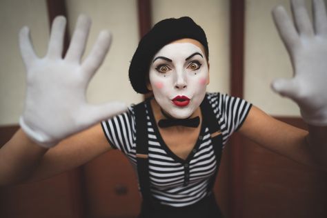 Mime Costume Makeup, Mime Makeup Pretty, Mime Costume, Mime Makeup, Halloween 2024, Costume Makeup, Pretty Makeup, Halloween Ideas, Halloween Face