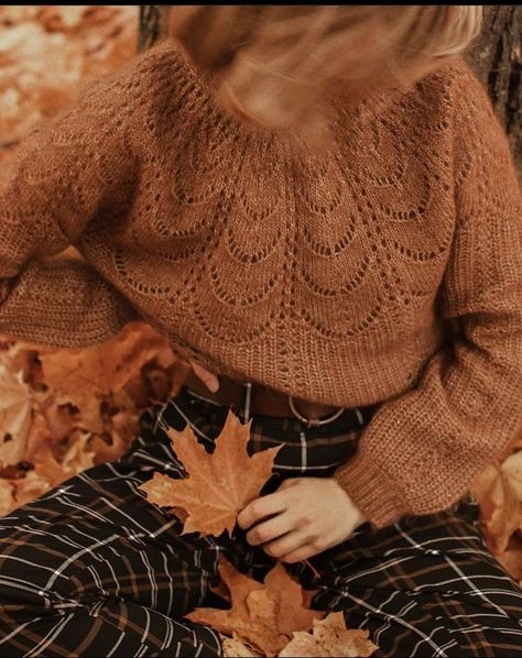 Fall Winter Essentials, Sweater Outfits Fall, Autumn Cozy, Warm Sweaters, Autumn Outfit, Fall Sweaters, Autumn Inspiration, Fall Winter Outfits, Cozy Sweaters