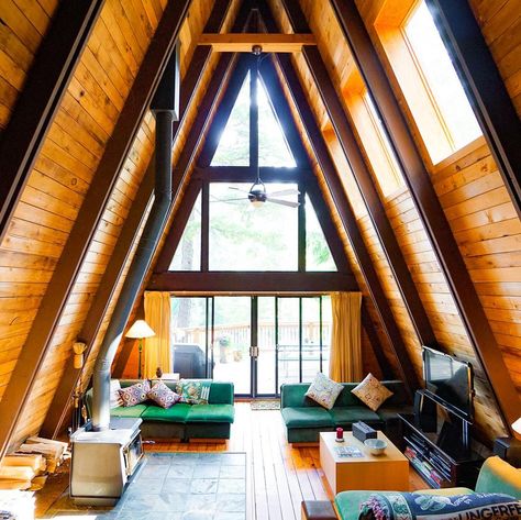 A-frame Japan on Instagram: “An steeped A-frame There was light from the skylight into the opened space above our heads. We felt as if we had been in a wood. 🌲✨😊 -…” Angled Ceiling, A Frame Cabins, Airbnb House, Wood Houses, Frame Cabin, Frame House, A Frame Cabin, A Frame House, Tiny House Cabin